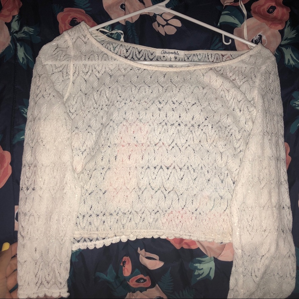 white lace aeropostale crop top